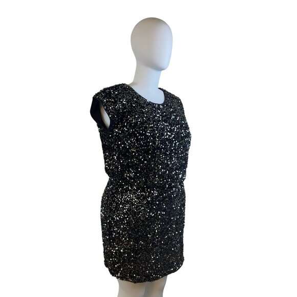 City Chic Women’s Black Sequin Sleeveless Mini Dress Sz S/16 - New - Picture 3 of 10